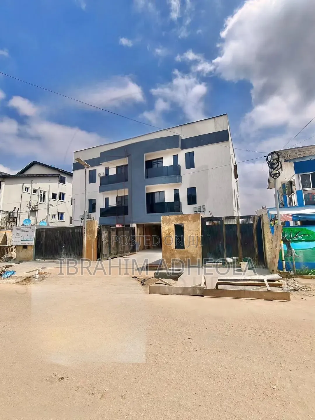 4bdrm Duplex in Yaba for sale in Sabo / Yaba