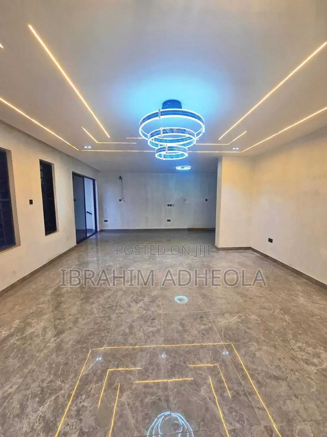 4bdrm Duplex in Yaba for sale in Sabo / Yaba