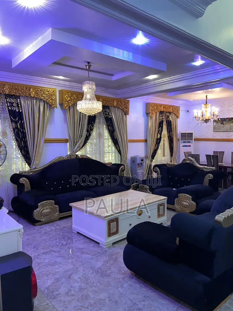 3bedroom With a Guest Room Airbnb in Lekki Gardens Estate