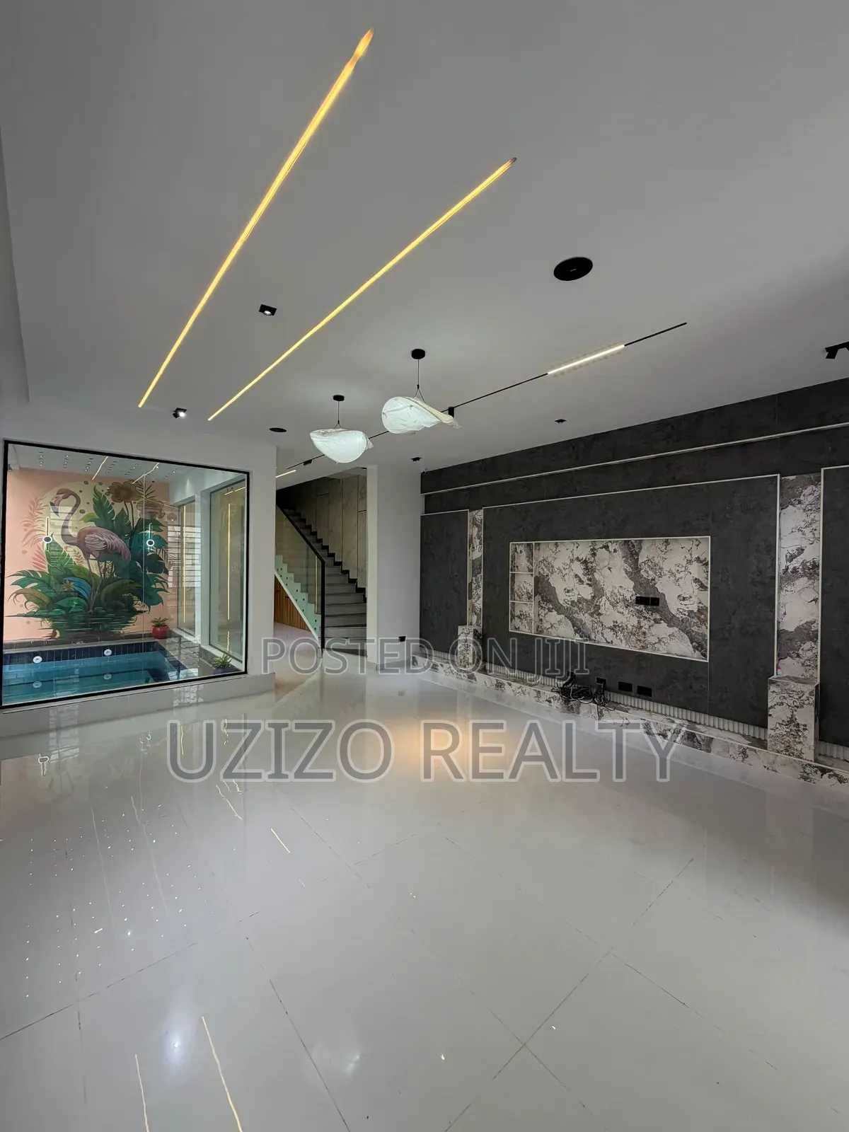 5bdrm Duplex in Ikota for sale in Ikota