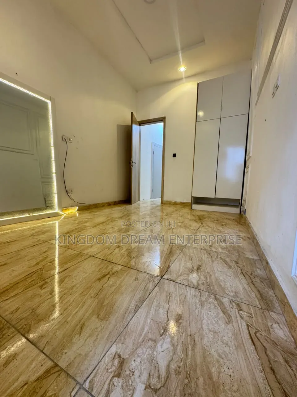 Mini Flat in Harris Drive Vgc for rent in VGC / Ajah