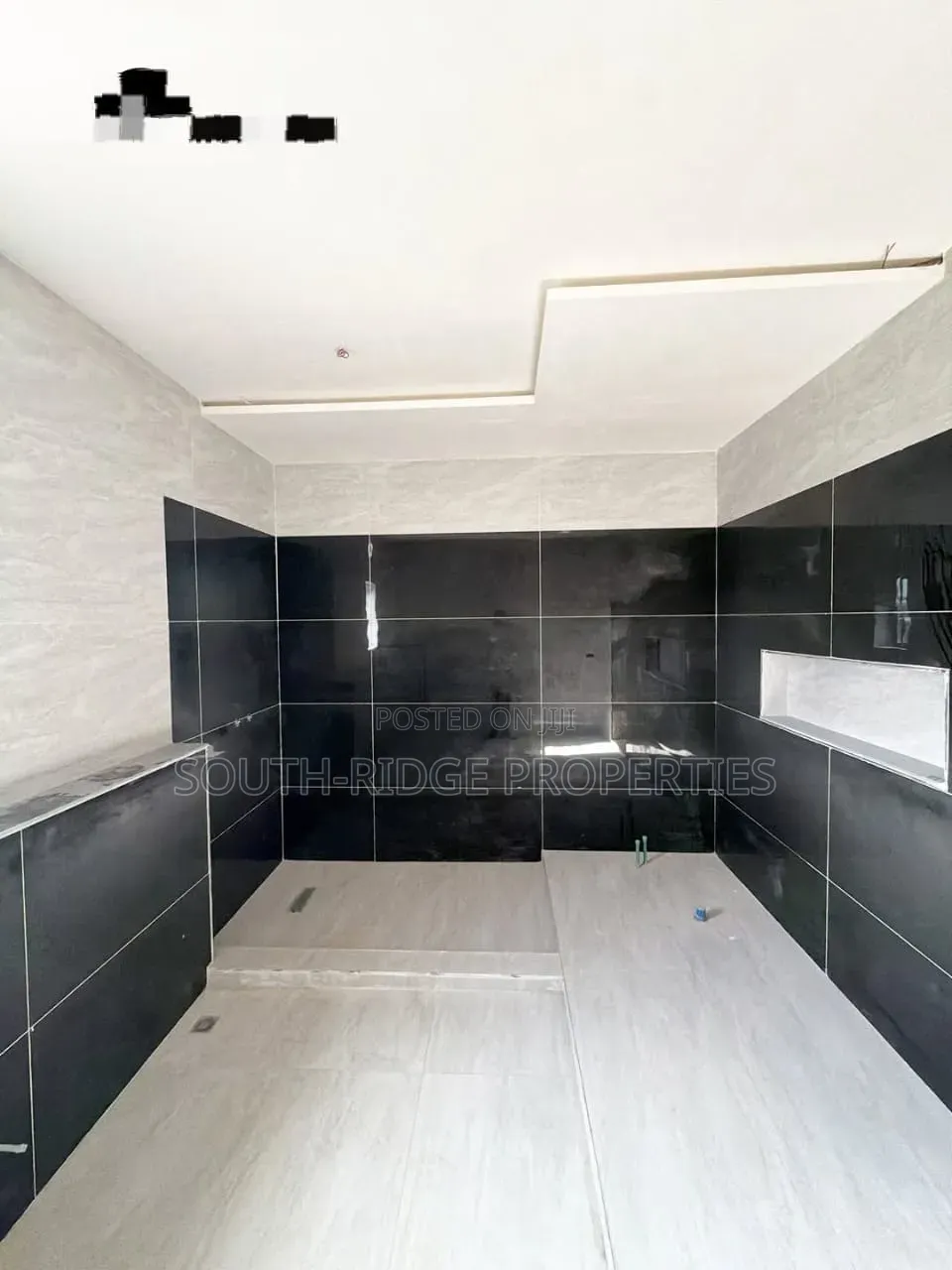 5bdrm Duplex in Kado for sale in Kado