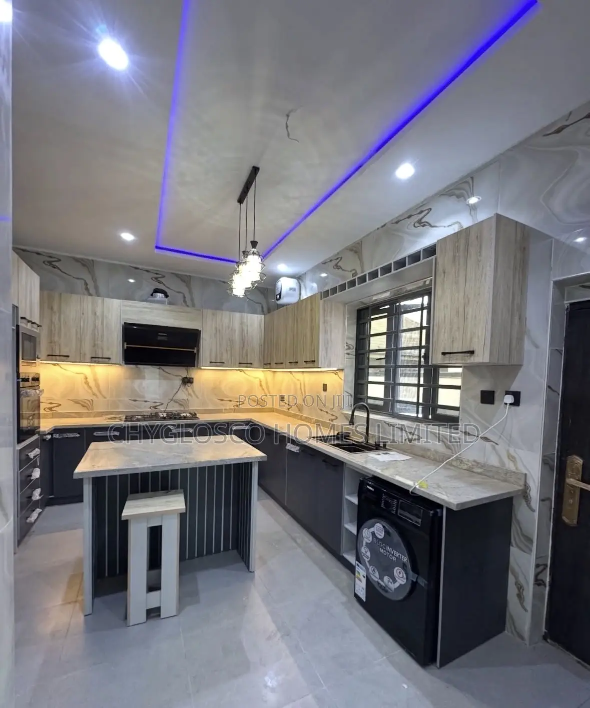 4bdrm Duplex in Eliozu for sale in Eliozu
