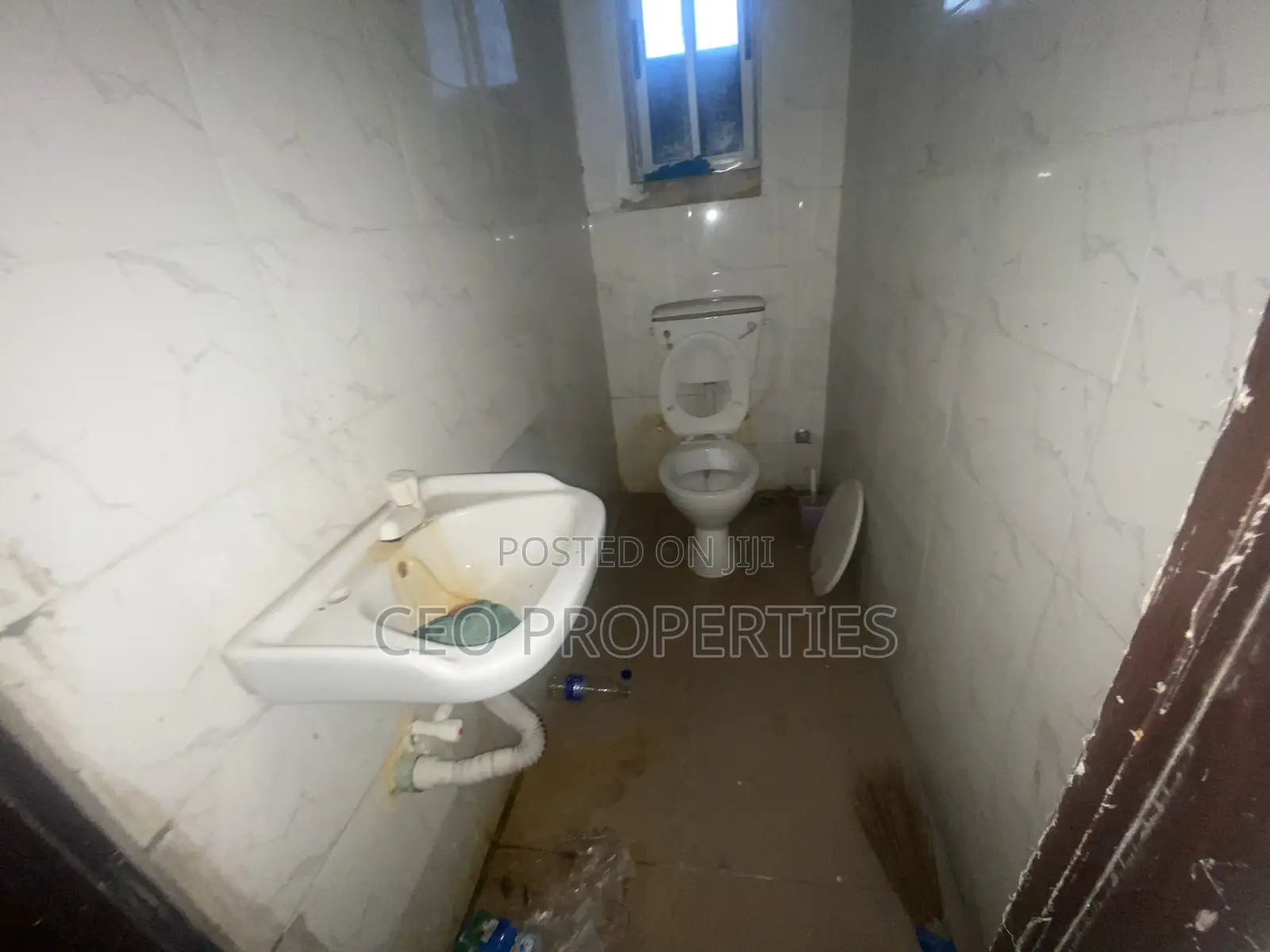 50 SQM Shop Facing the Express Road at Adesanya Ajah Axis in Ajah