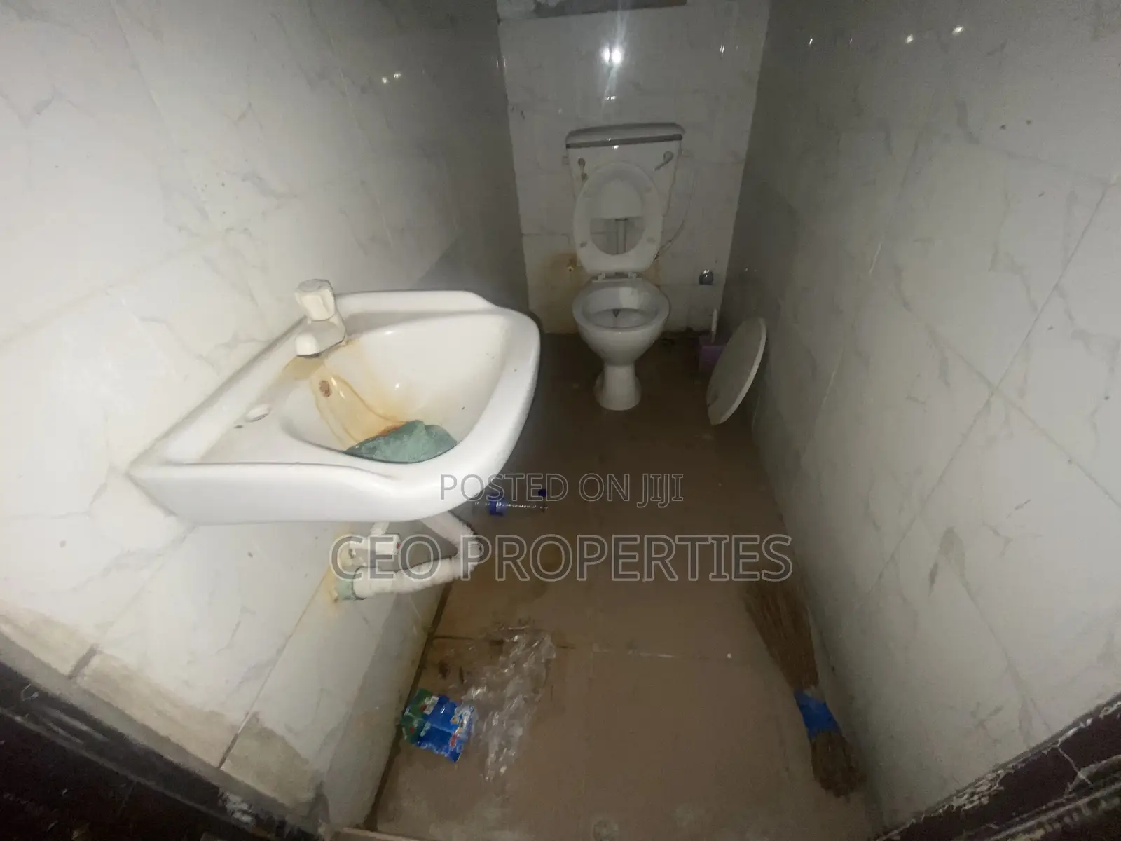 50 SQM Shop Facing the Express Road at Adesanya Ajah Axis in Ajah