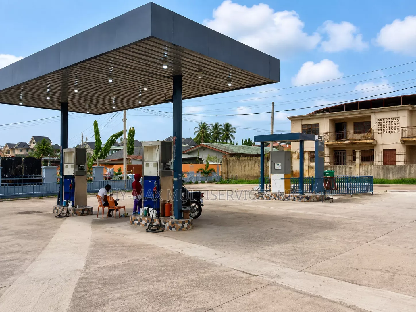 Profitable Filling Station + Gas Plant for Lease in Ibadan City Centre in CHallenge / Ibadan