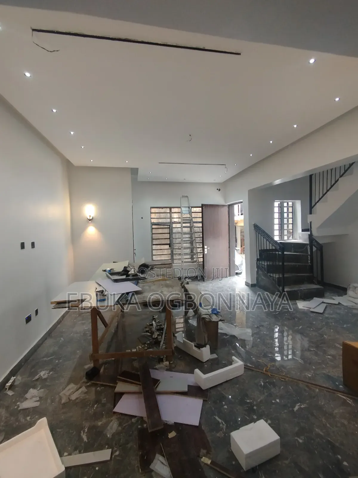 4bdrm Duplex in Sars Road,, Obio-Akpor for rent in Obio-Akpor