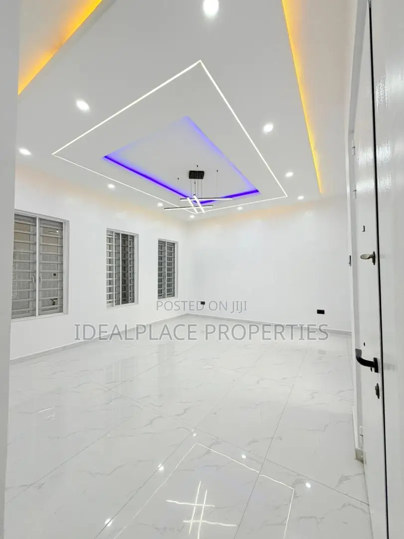 3bdrm Townhouse/Terrace in Gbagada for sale in Gbagada