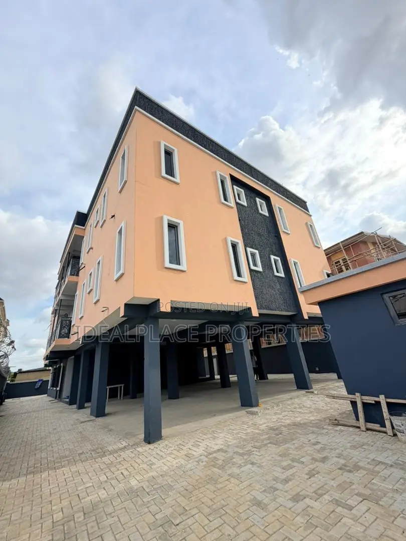 3bdrm Apartment in Gbagada for sale in Gbagada