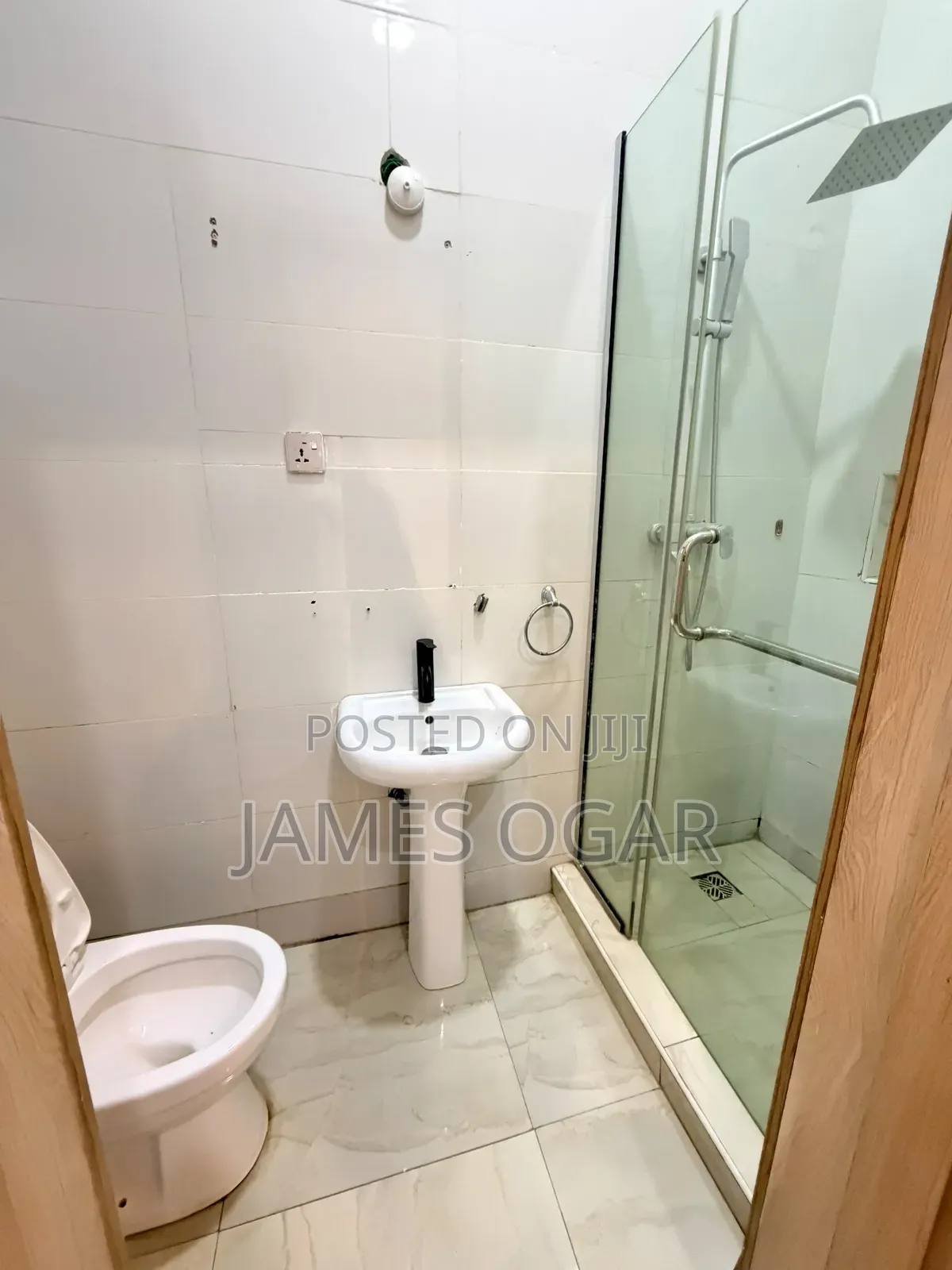 1bdrm Shared Apartment in Royal Pines, Chevron for rent in Chevron