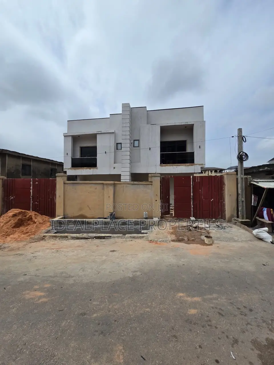 3bdrm Duplex in Ogba for sale in Ogba