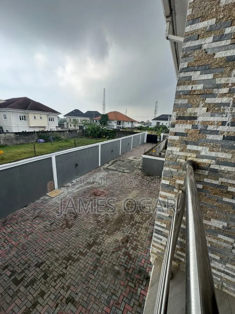 1bdrm Shared Apartment in Royal Pines, Chevron for rent in Chevron