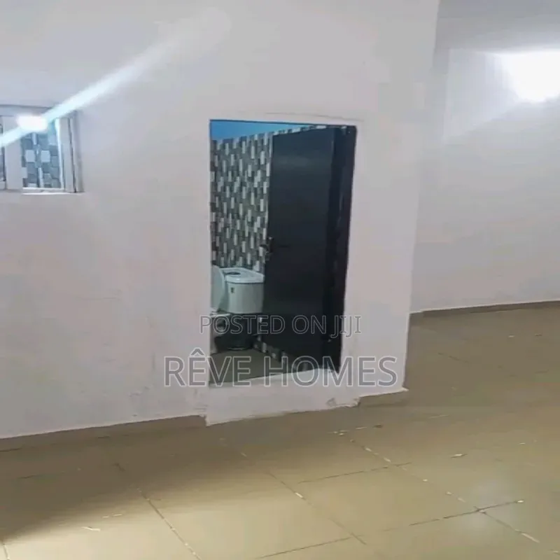 2bdrm Block of Flats in Ifako-Gbagada for rent in Ifako-Gbagada