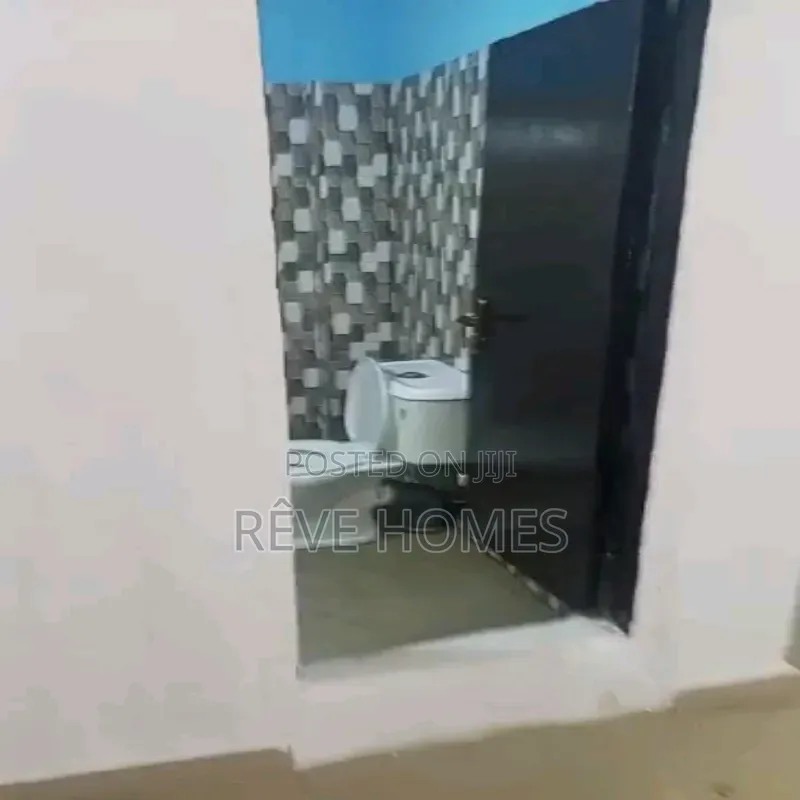 2bdrm Block of Flats in Ifako-Gbagada for rent in Ifako-Gbagada