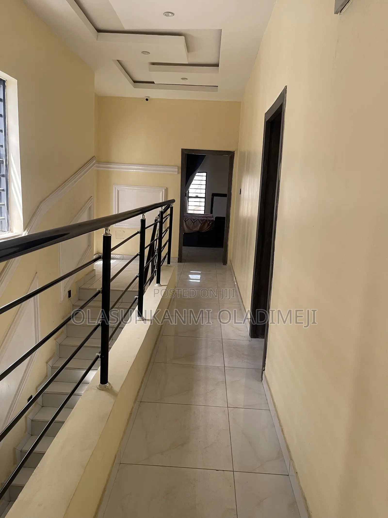 5bdrm Duplex in Igbo-efon for sale in Igbo-efon