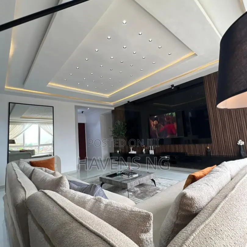 Stunning 2-Bedroom Apartment in Parkview Estate