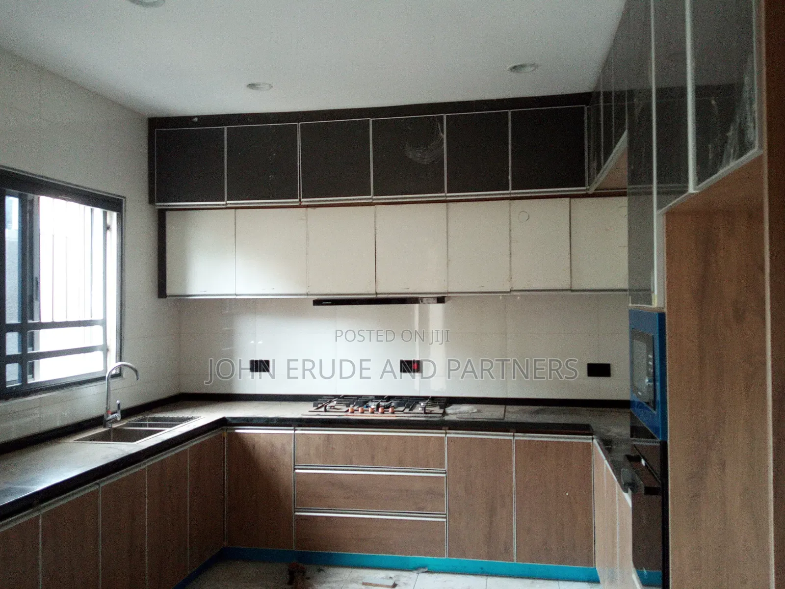 4bdrm Duplex in Jahi Main for sale in Jahi