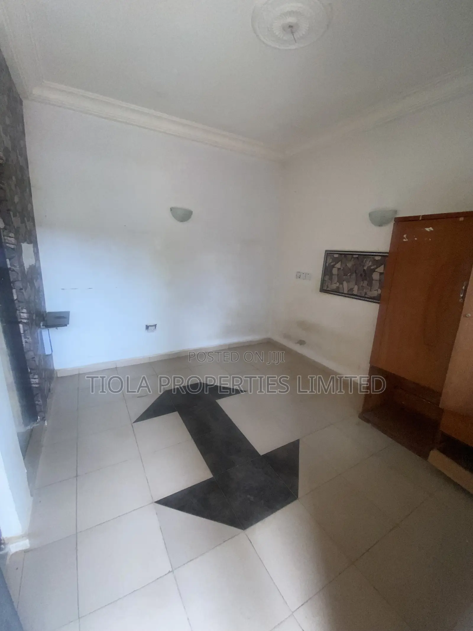 Studio Apartment in Osilama Estate, FHA for rent in FHA