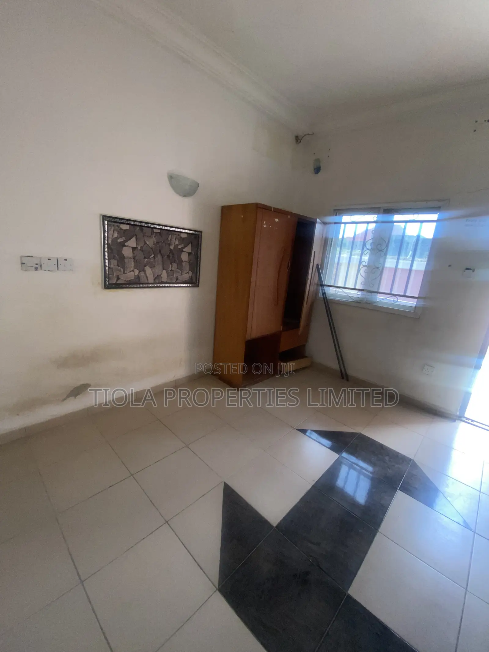 Studio Apartment in Osilama Estate, FHA for rent in FHA