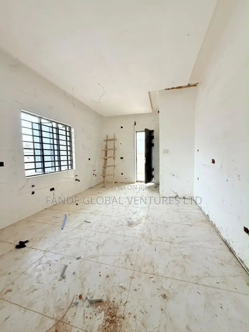 5bdrm Duplex in Ogudu GRA for sale in Ogudu GRA