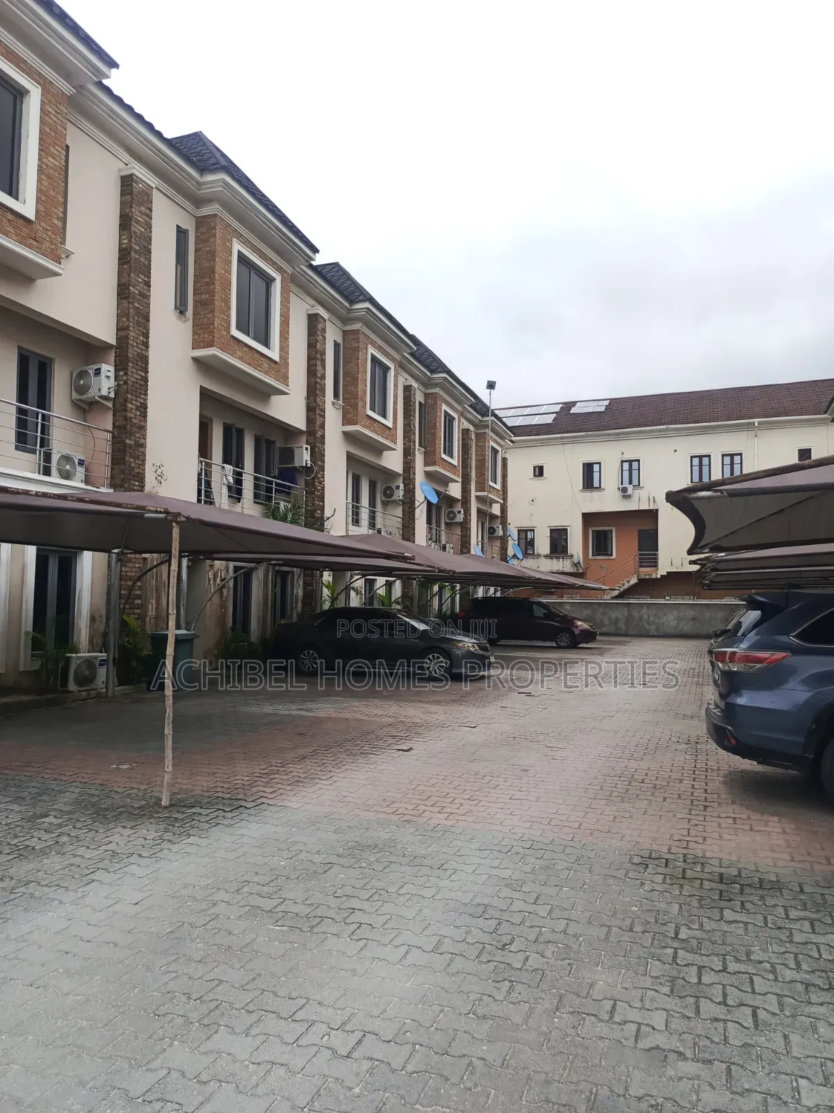 4bdrm Duplex in Off Freedom Way, Lekki Phase 1 for rent in Lekki Phase 1