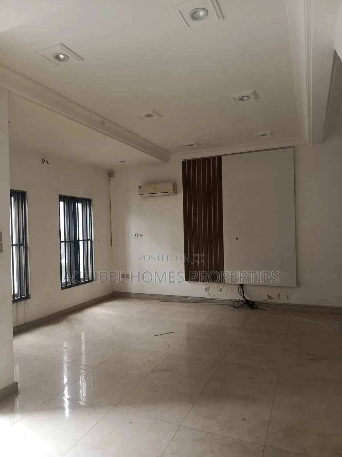 4bdrm Duplex in Off Freedom Way, Lekki Phase 1 for rent in Lekki Phase 1