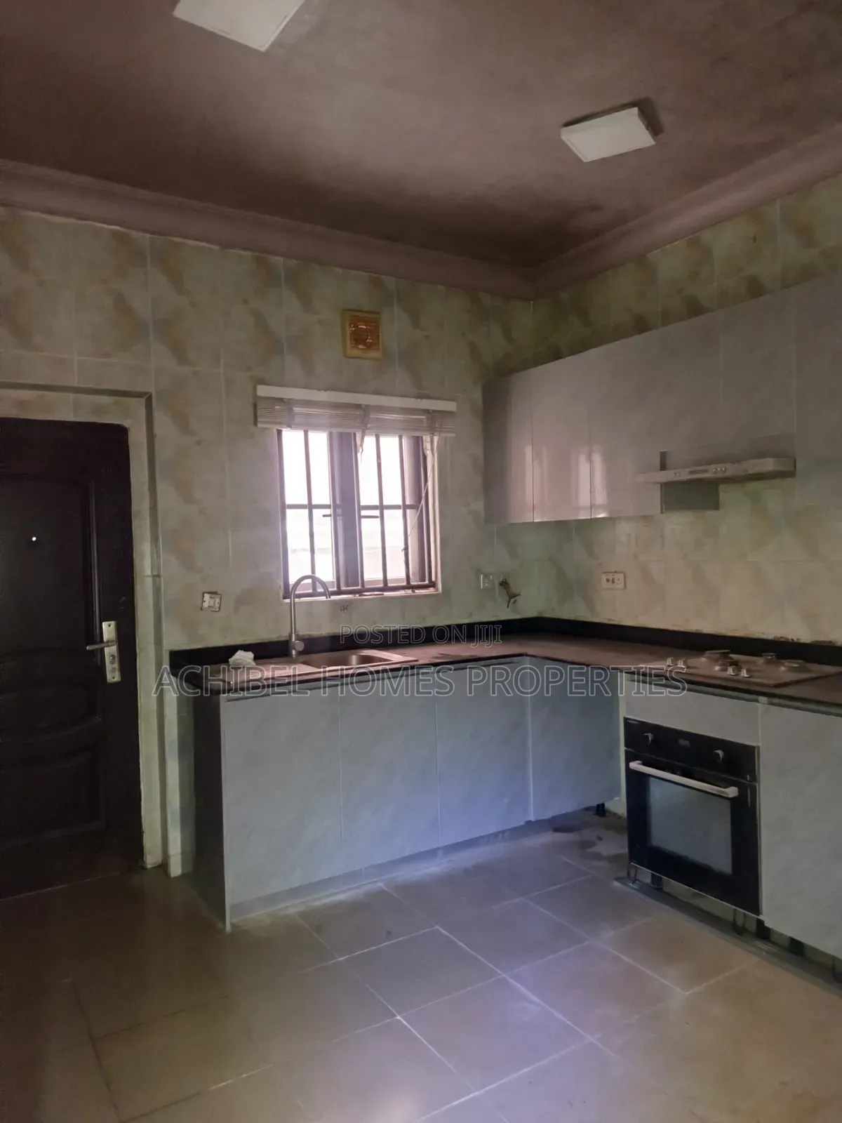 4bdrm Duplex in Off Freedom Way, Lekki Phase 1 for rent in Lekki Phase 1