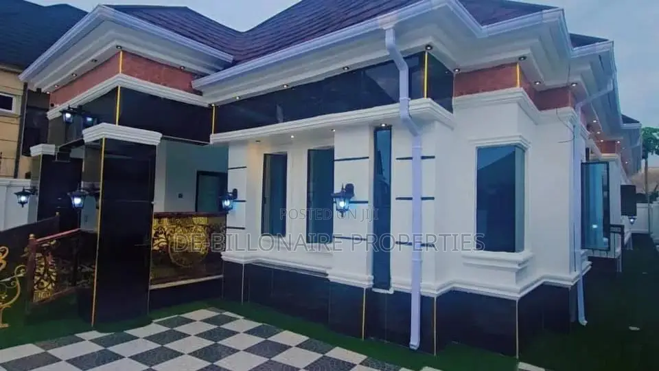 5bdrm Bungalow in Owerri for sale in Owerri