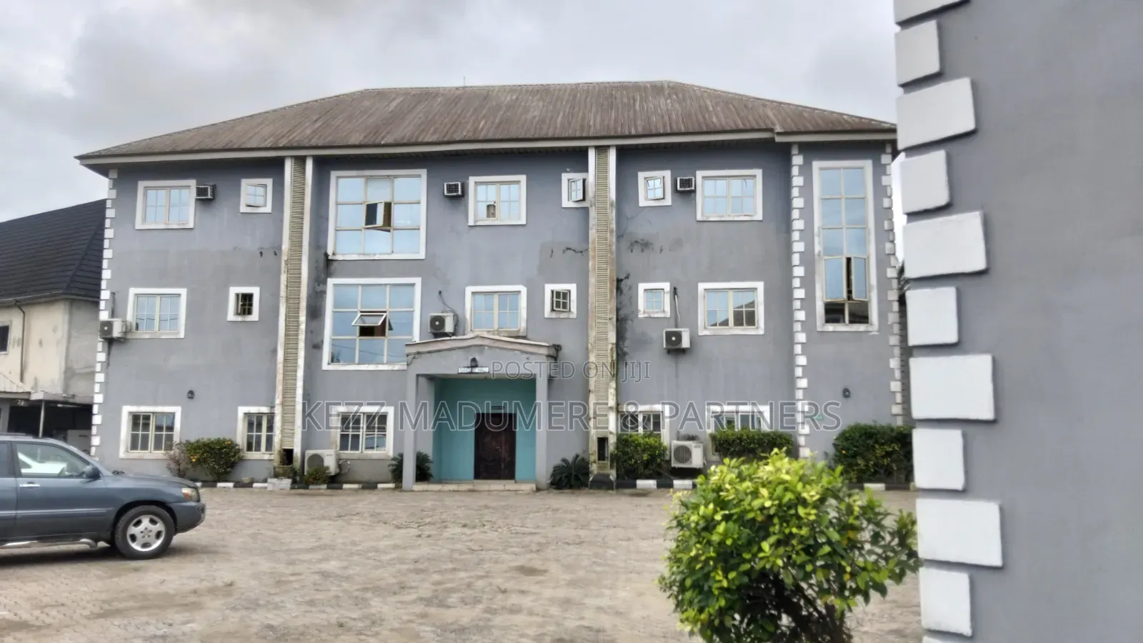 For Sale : 45 Rooms Hotel Near Obirikwere Flyover Port Harcourt in East West Road