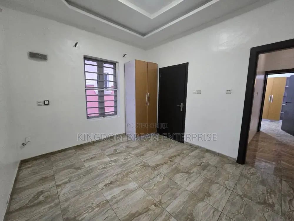 5bdrm Duplex in Agungi Lekki Lagos for rent in Agungi