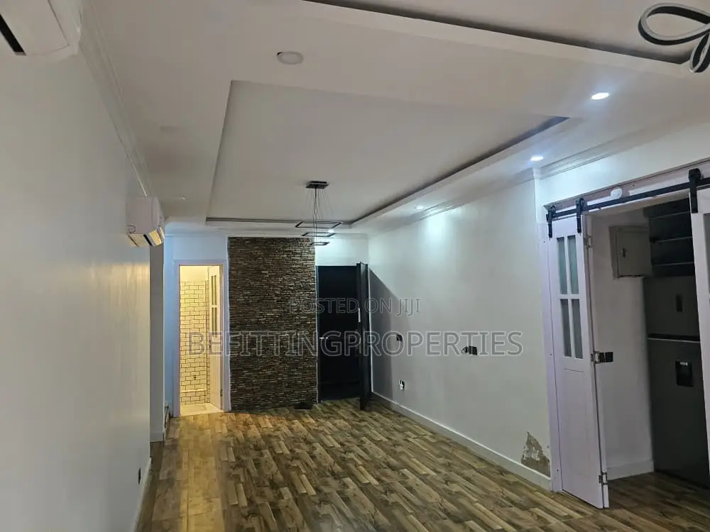 3bdrm Maisonette in Osborne Foreshore Estate for sale in Osborne Foreshore Estate