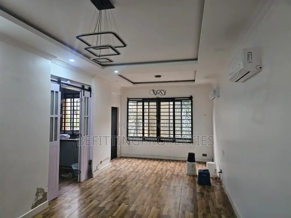 3bdrm Maisonette in Osborne Foreshore Estate for sale in Osborne Foreshore Estate