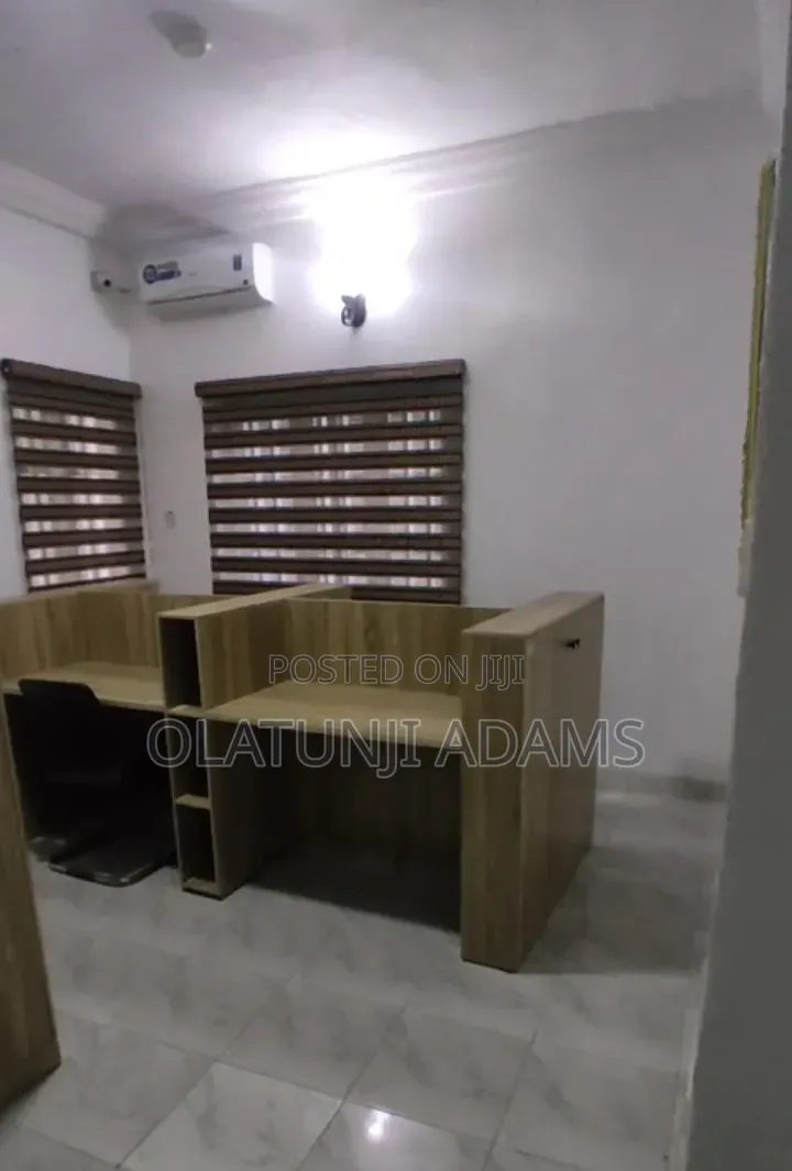 Standard Office Space in Mangoro