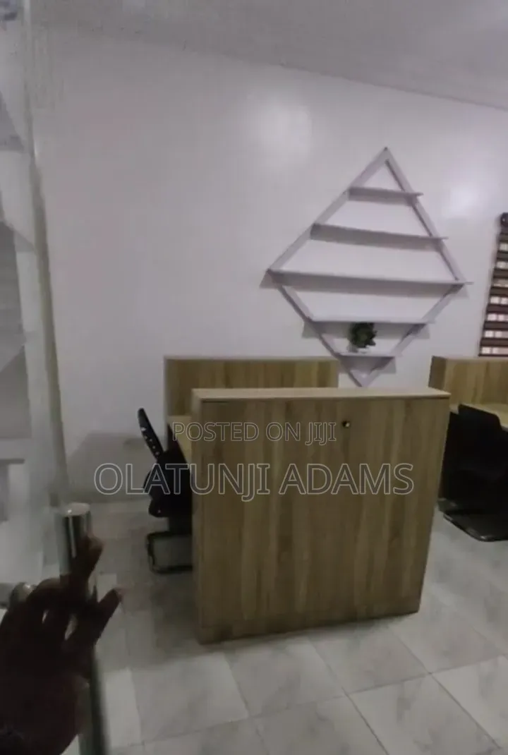 Standard Office Space in Mangoro