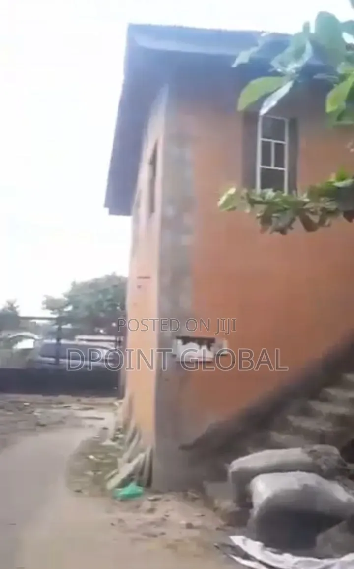 12bdrm Block of Flats in Gowon Estate, Egbeda for sale in Egbeda