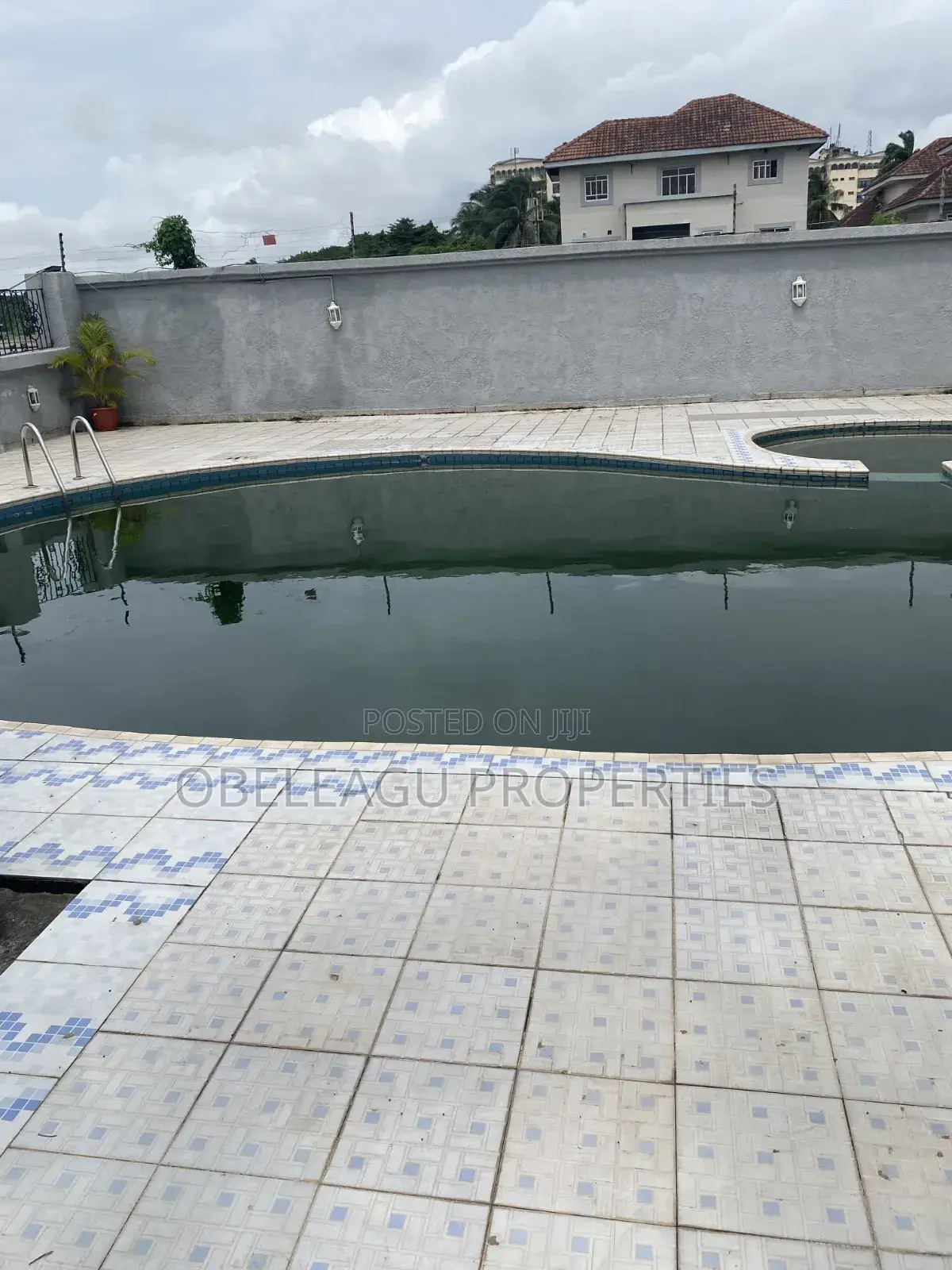 Furnished 5bdrm Apartment in Osborne Estate for rent in Osborne Foreshore Estate