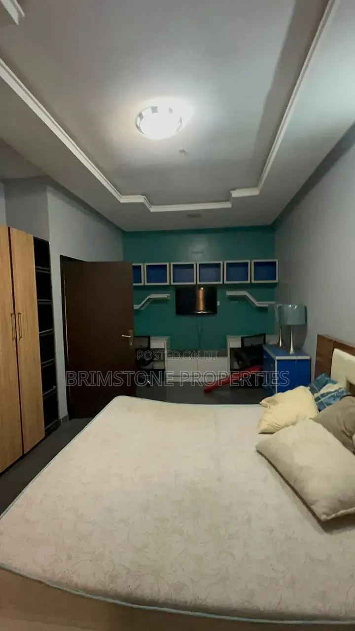 Furnished 3bdrm Duplex in Chevron for rent in Chevron