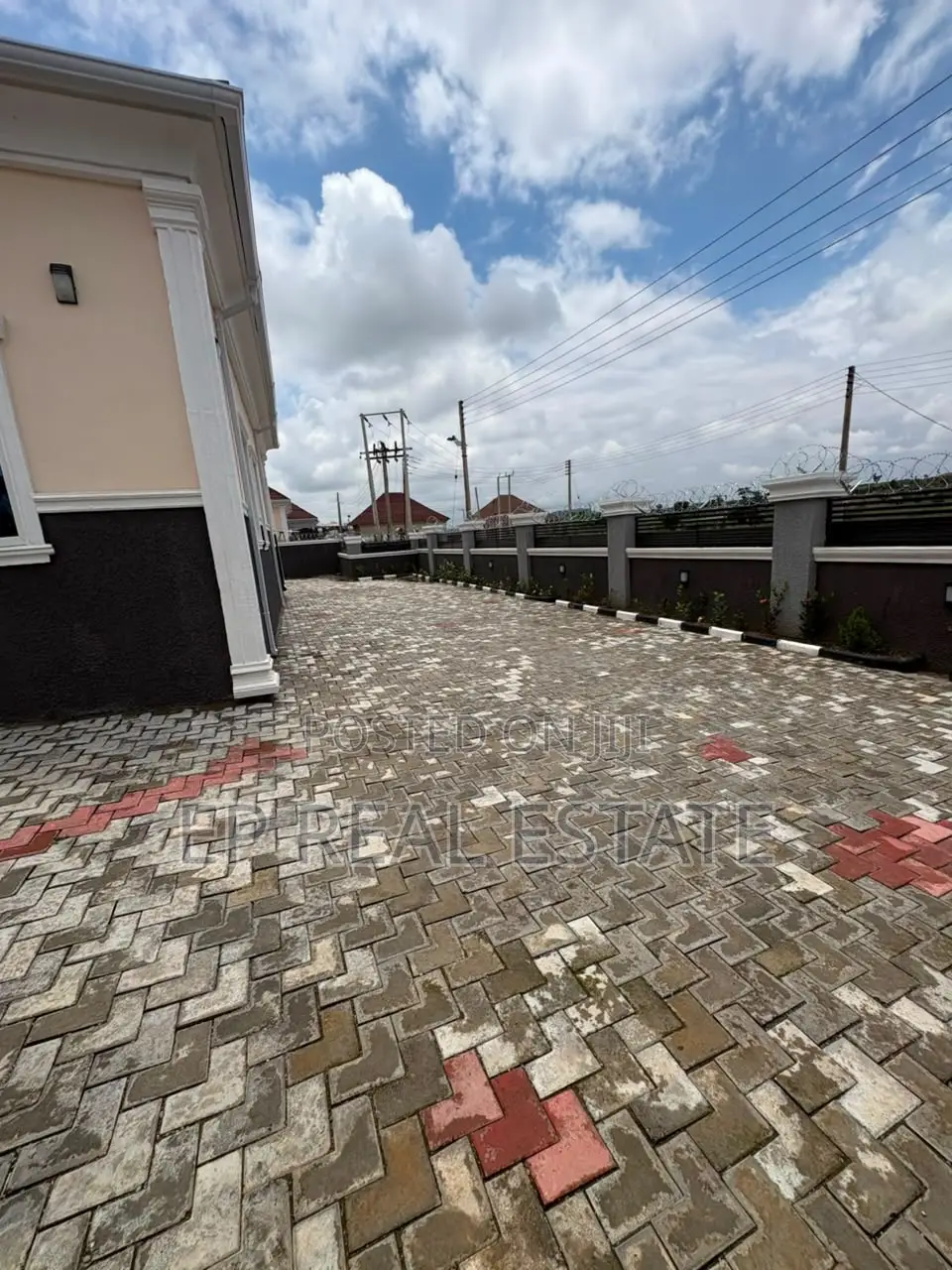 3bdrm Bungalow in Apo District for rent in Apo District