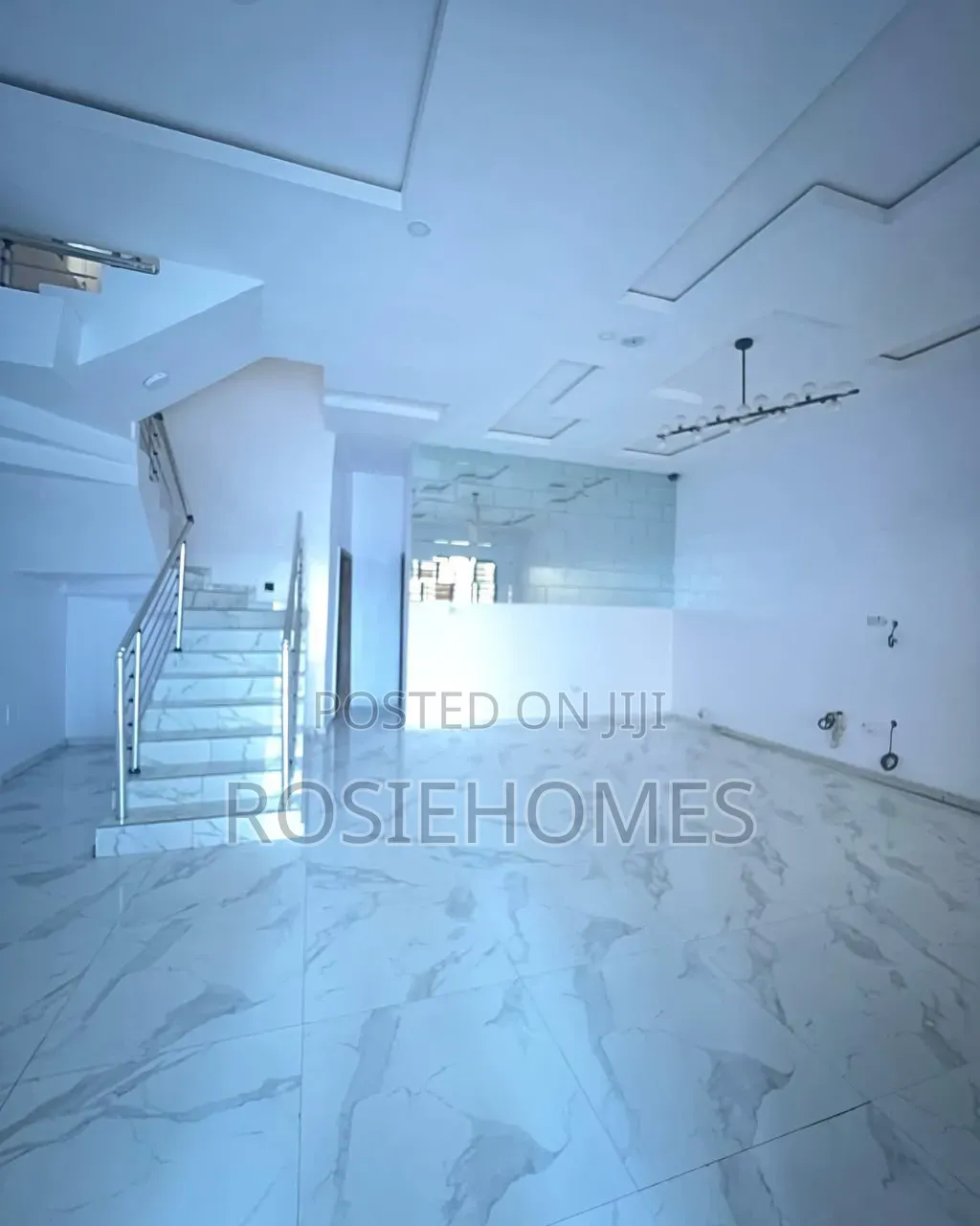 4bdrm Duplex in Ikota Gra for rent in Ikota