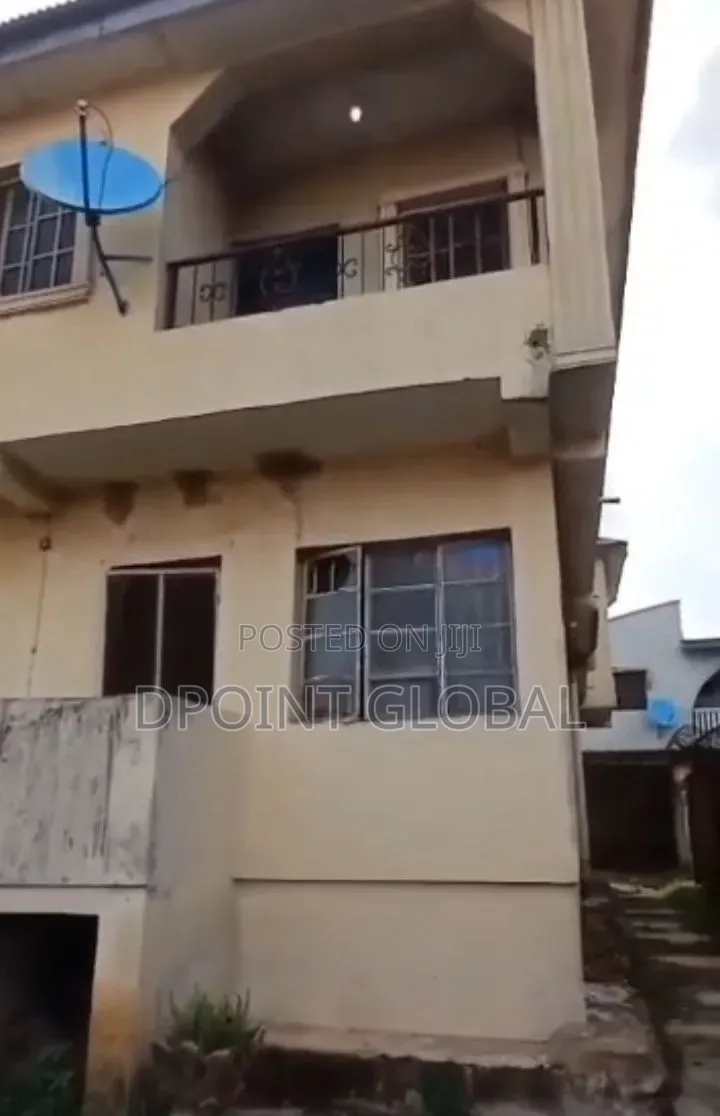 6bdrm Block of Flats in Omole Phase 2 for sale in Omole Phase 2