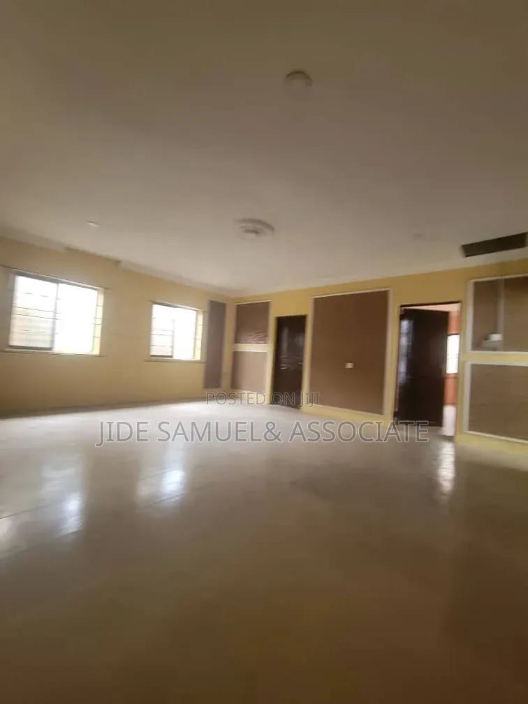Furnished 3bdrm Block of Flats in Ayobo for rent in Ayobo
