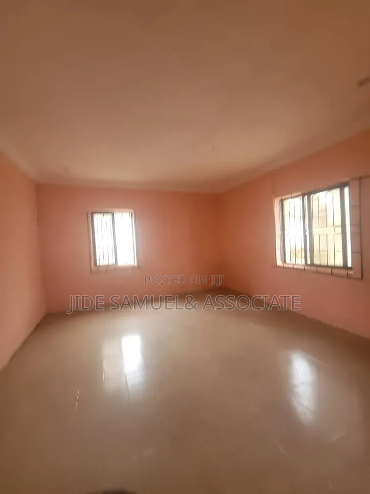 Furnished 1bdrm Apartment in Ayobo for rent in Ayobo