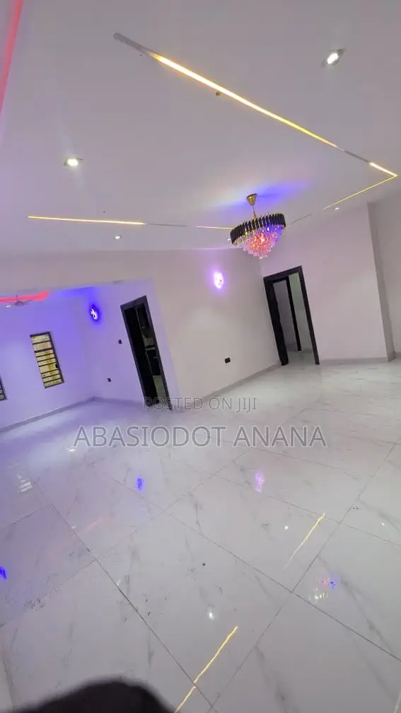 2bdrm Apartment in Osongoma Estate, Uyo for rent in Uyo