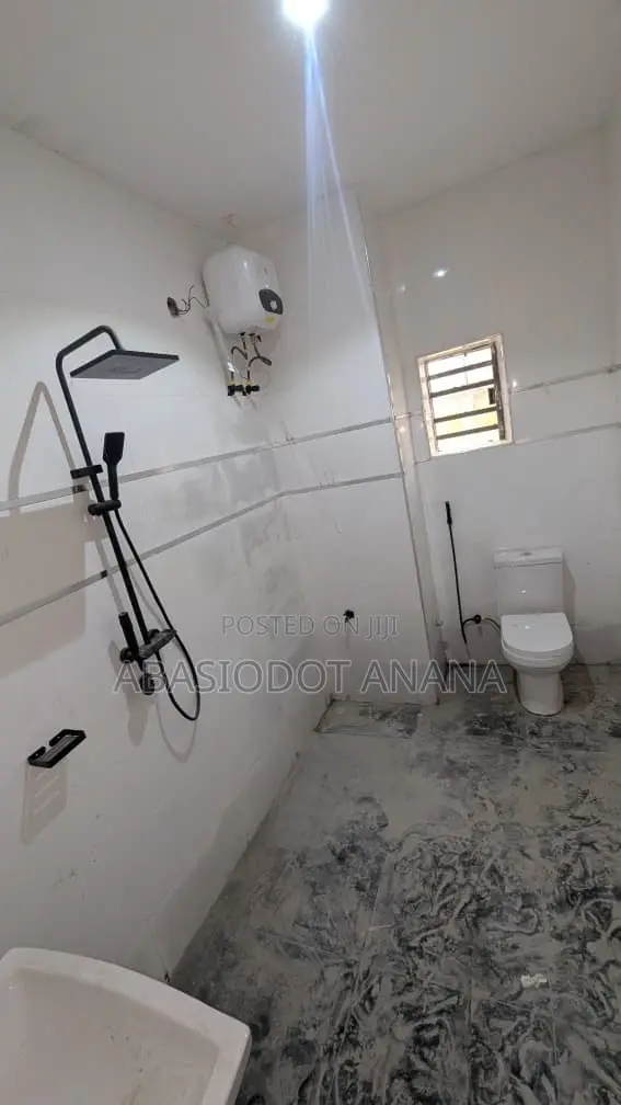 2bdrm Apartment in Osongoma Estate, Uyo for rent in Uyo