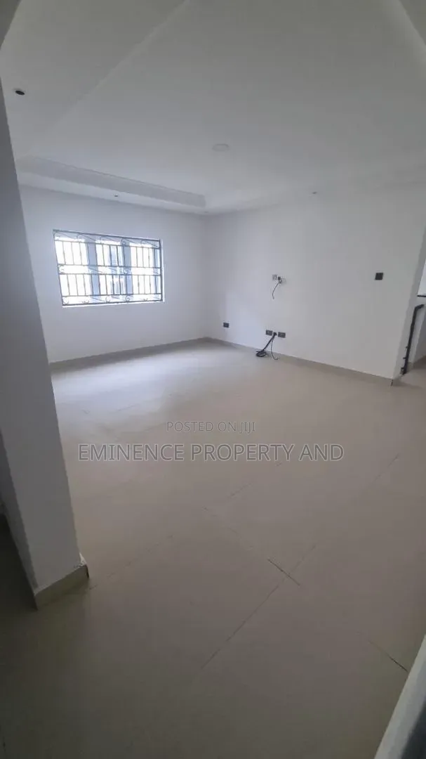 5bdrm Duplex in Off Lekki-Epe Expressway for rent in Off Lekki-Epe Expressway
