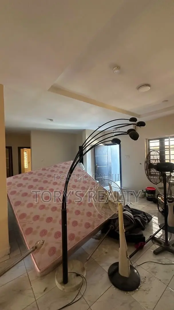 2bdrm Apartment in Chevron for rent in Chevron