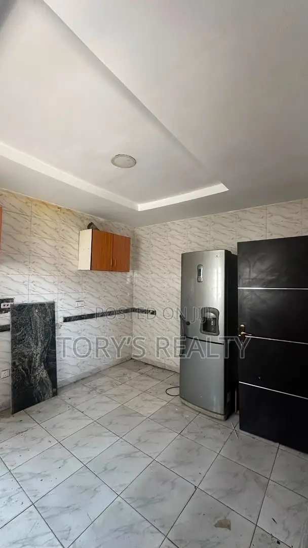 2bdrm Apartment in Chevron for rent in Chevron
