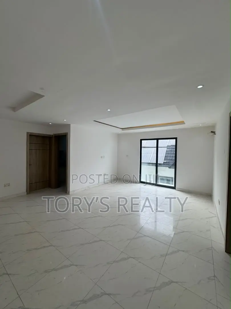 2bdrm Apartment in Ologolo for sale in Ologolo