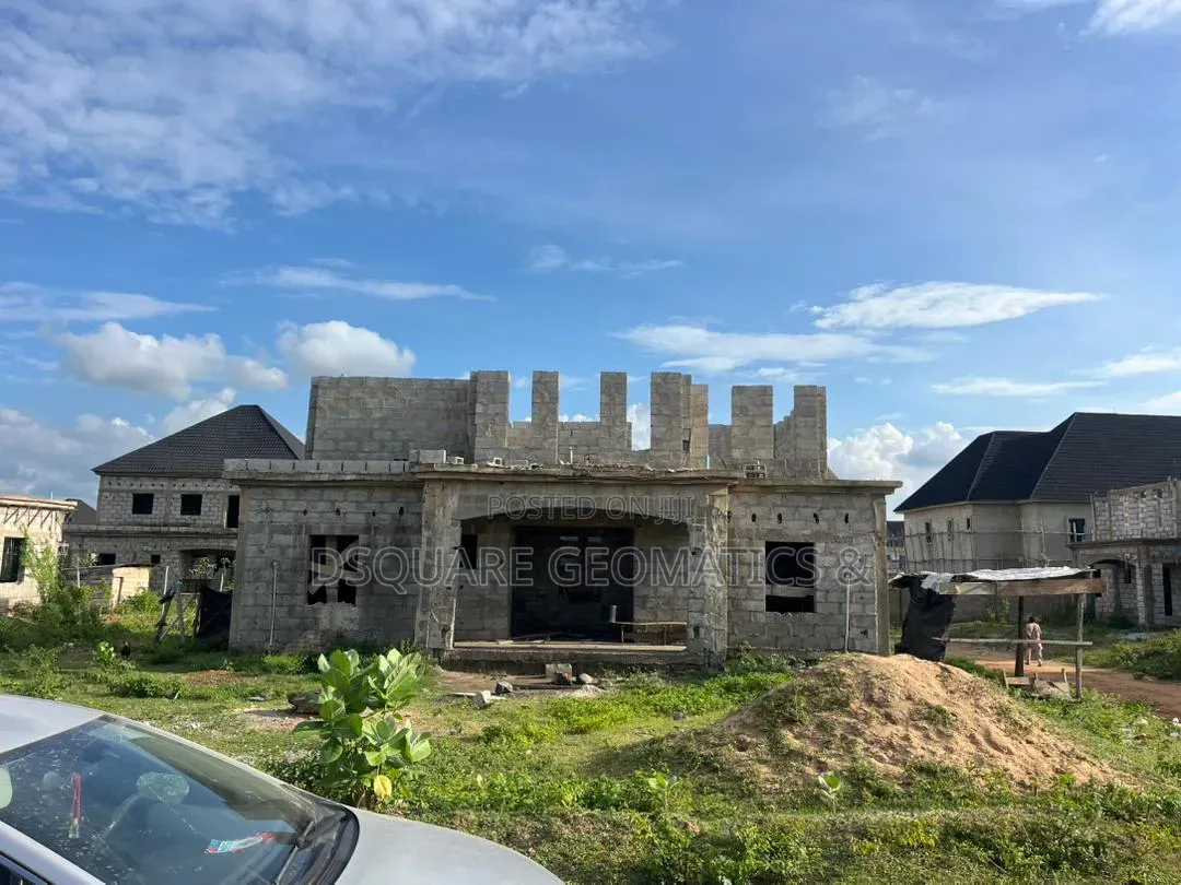5bdrm Penthouse in Seman Metropolis, FHA for sale in FHA