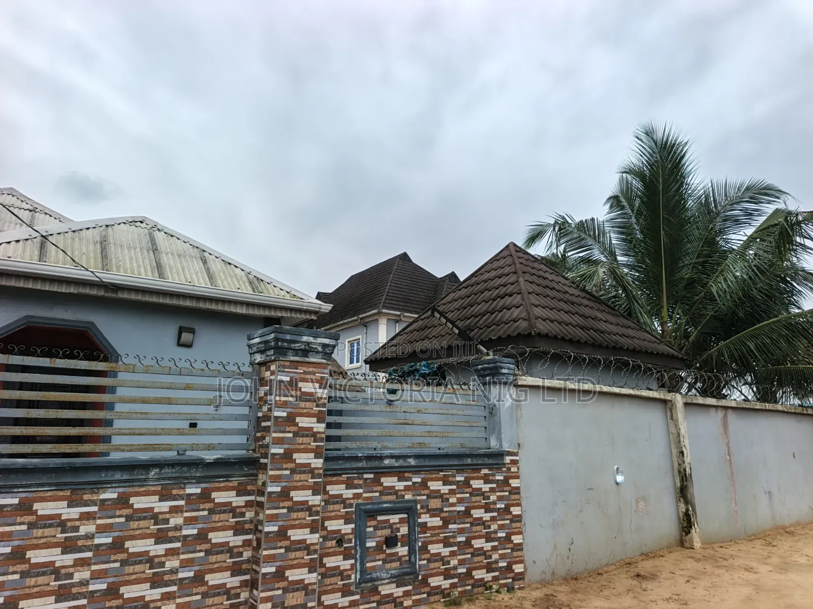 3bdrm Bungalow in Igborosun Mowo for sale in Badagry / Badagry